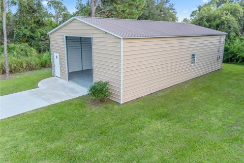 Villa ou maison à vendre à Port Charlotte, Floride: 3 chambres, 114.83 m2 № 2412611 - photo 4