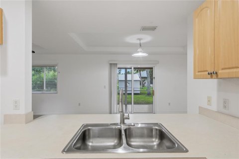Villa ou maison à vendre à Port Charlotte, Floride: 3 chambres, 114.83 m2 № 2412611 - photo 17