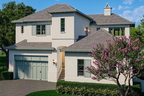 House in Saint Petersburg, Florida 4 bedrooms, 374.95 sq.m. № 1732697 - photo 10