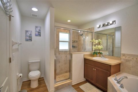 House in Lakeland, Florida 3 bedrooms, 150.41 sq.m. № 1899386 - photo 17