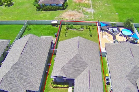 House in Lakeland, Florida 3 bedrooms, 150.41 sq.m. № 1899386 - photo 30