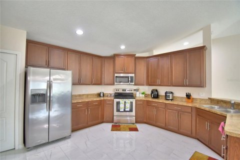 House in Lakeland, Florida 3 bedrooms, 150.41 sq.m. № 1899386 - photo 12