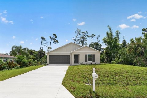 Villa ou maison à vendre à Port Charlotte, Floride: 3 chambres, 138.15 m2 № 2166807 - photo 2