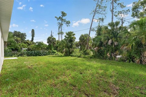Villa ou maison à vendre à Port Charlotte, Floride: 3 chambres, 138.15 m2 № 2166807 - photo 3