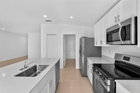 Villa ou maison à vendre à Port Charlotte, Floride: 3 chambres, 138.15 m2 № 2166807 - photo 8