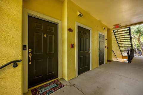 Condo in Gainesville, Florida, 2 bedrooms № 2202582 - photo 5