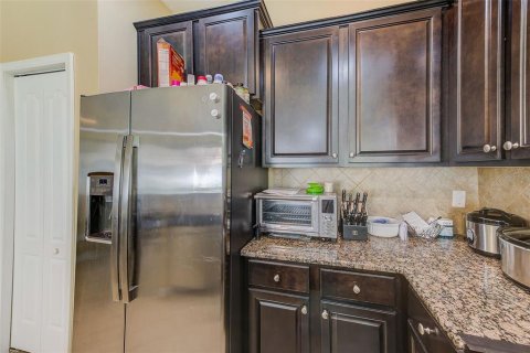 Купить таунхаус в Брэндон, Флорида 6 комнат, 138.98м2, № 1538019 - фото 11