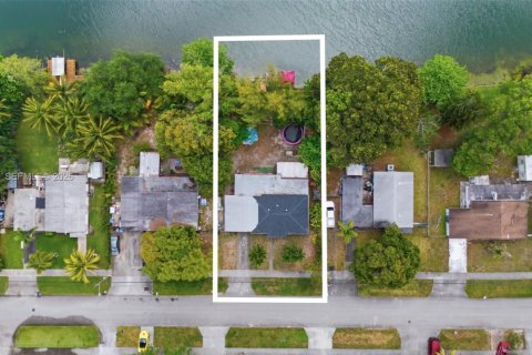 Villa ou maison à vendre à West Park, Floride: 4 chambres, 108.88 m2 № 2270894 - photo 3