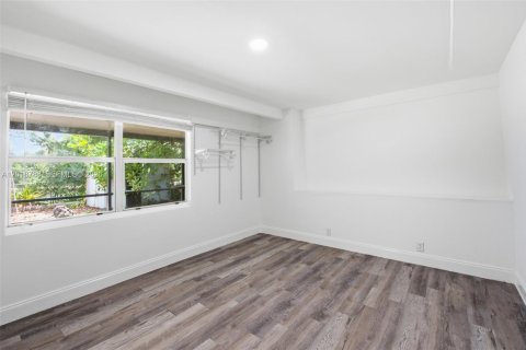 Villa ou maison à vendre à West Park, Floride: 4 chambres, 108.88 m2 № 2270894 - photo 12
