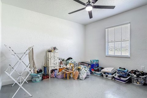 House in Port Charlotte, Florida 3 bedrooms, 125.33 sq.m. № 1901182 - photo 26