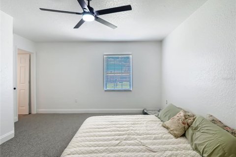 House in Port Charlotte, Florida 3 bedrooms, 125.33 sq.m. № 1901182 - photo 22