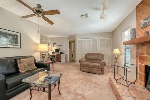 House in Sarasota, Florida 4 bedrooms, 238.57 sq.m. № 2099071 - photo 28