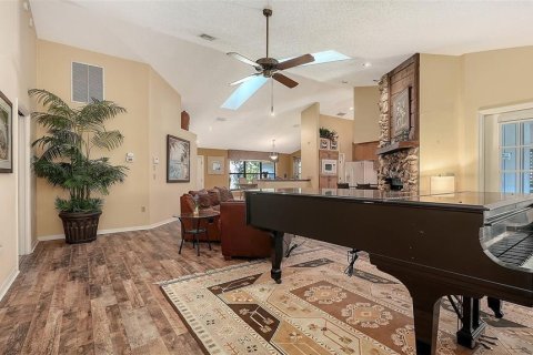 House in Sarasota, Florida 4 bedrooms, 238.57 sq.m. № 2099071 - photo 12