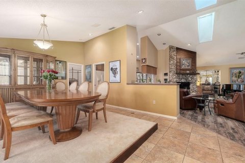 House in Sarasota, Florida 4 bedrooms, 238.57 sq.m. № 2099071 - photo 7