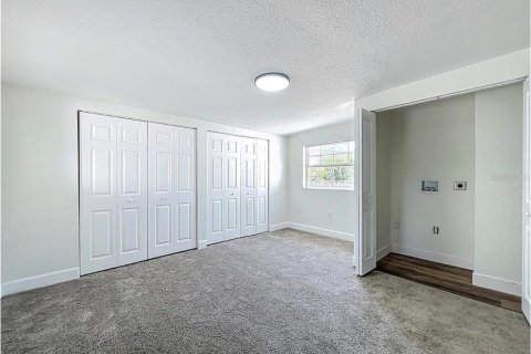 Villa ou maison à vendre à Mount Dora, Floride: 3 chambres, 122.63 m2 № 2436804 - photo 6