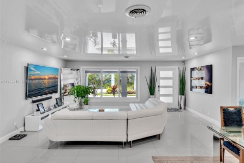 Casa en venta en Lighthouse Point, Florida, 4 dormitorios, 211.17 m2 № 2033791 - foto 26