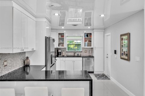 Casa en venta en Lighthouse Point, Florida, 4 dormitorios, 211.17 m2 № 2033791 - foto 21