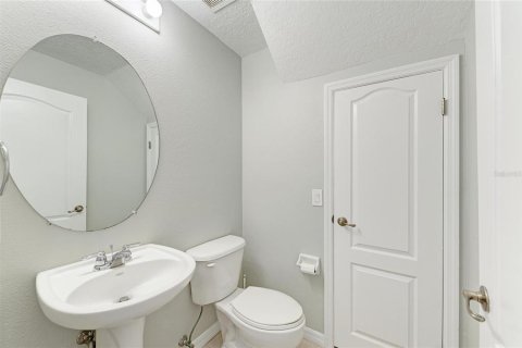 Townhouse in Bradenton, Florida 2 bedrooms, 132.76 sq.m. № 2095143 - photo 7