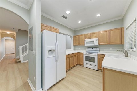 Townhouse in Bradenton, Florida 2 bedrooms, 132.76 sq.m. № 2095143 - photo 13