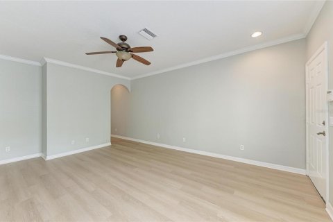 Townhouse in Bradenton, Florida 2 bedrooms, 132.76 sq.m. № 2095143 - photo 5