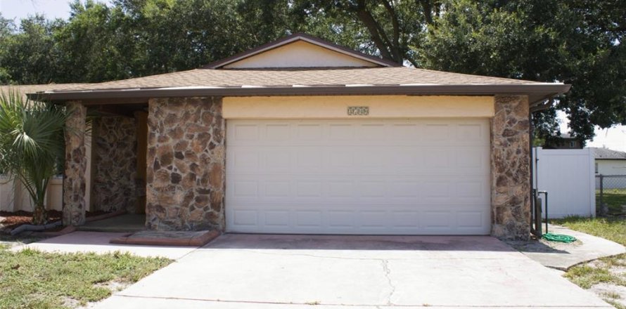 Casa en Winter Park, Florida 3 dormitorios, 152.82 m2 № 2238213