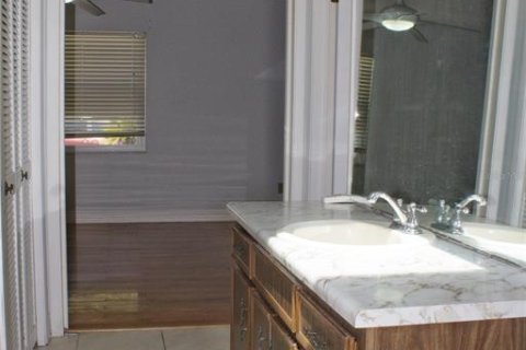 Casa en venta en Winter Park, Florida, 3 dormitorios, 152.82 m2 № 2238213 - foto 21