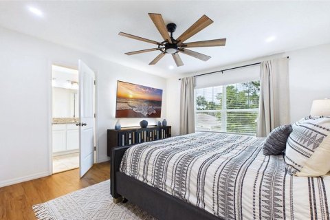 Villa ou maison à louer à Tampa, Floride: 4 chambres, 194.26 m2 № 2106973 - photo 16