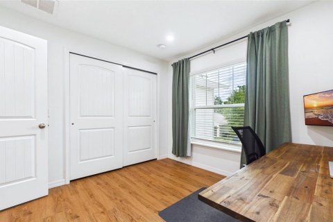 Villa ou maison à louer à Tampa, Floride: 4 chambres, 194.26 m2 № 2106973 - photo 23