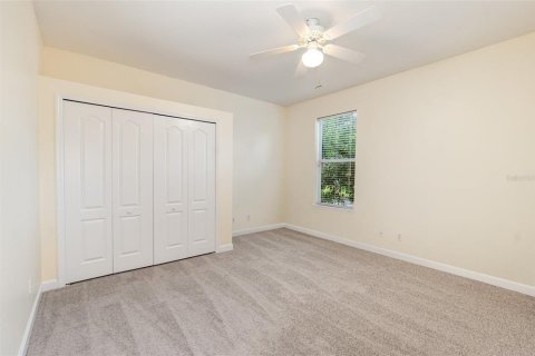 House in Orlando, Florida 5 bedrooms, 335.84 sq.m. № 1822462 - photo 27