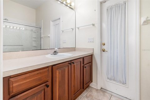 House in Orlando, Florida 5 bedrooms, 335.84 sq.m. № 1822462 - photo 23