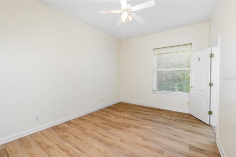 House in Orlando, Florida 5 bedrooms, 335.84 sq.m. № 1822462 - photo 21