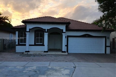 Купить виллу или дом в Майами, Флорида 4 спальни, 206.52м2, № 1990093 - фото 1