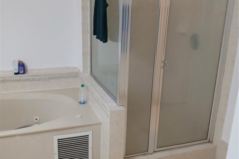 Купить виллу или дом в Майами, Флорида 4 спальни, 206.52м2, № 1990093 - фото 6