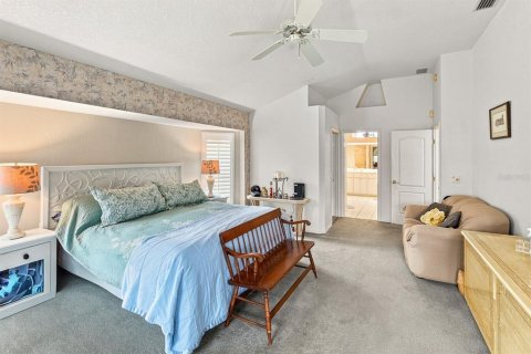 House in Port Charlotte, Florida 3 bedrooms, 179.21 sq.m. № 2199947 - photo 16