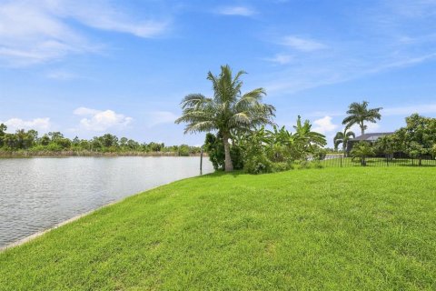 Villa ou maison à vendre à Port Charlotte, Floride: 3 chambres, 179.21 m2 № 2199947 - photo 22