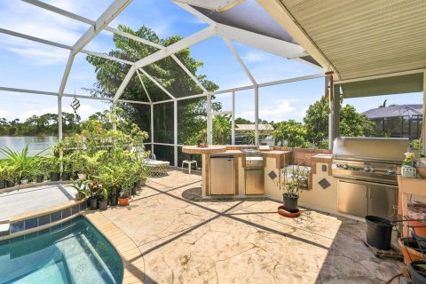 Villa ou maison à vendre à Port Charlotte, Floride: 3 chambres, 179.21 m2 № 2199947 - photo 18