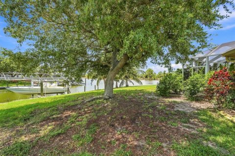 Villa ou maison à vendre à Port Charlotte, Floride: 3 chambres, 179.21 m2 № 2199947 - photo 26