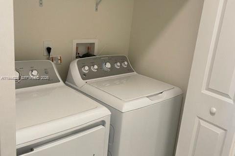 Снять в аренду таунхаус в Дорал, Флорида 3 спальни, № 2000856 - фото 9