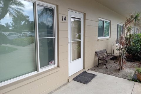 Condo in Clearwater, Florida, 2 bedrooms  № 2226440 - photo 4