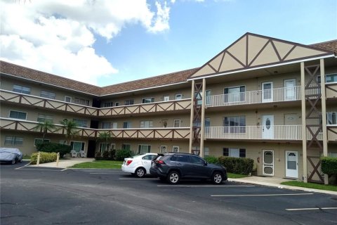 Condo in Clearwater, Florida, 2 bedrooms № 2226440