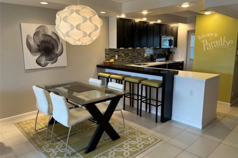 Copropriété à vendre à Pompano Beach, Floride: 1 chambre, 89.19 m2 № 2084429 - photo 15