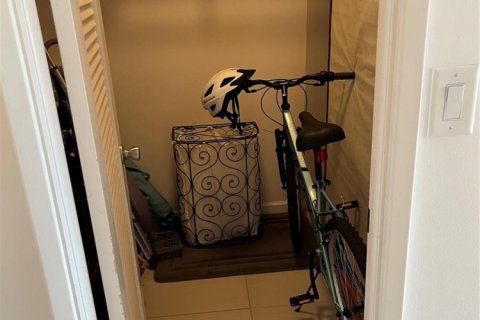 Copropriété à vendre à Pompano Beach, Floride: 1 chambre, 89.19 m2 № 2084429 - photo 29