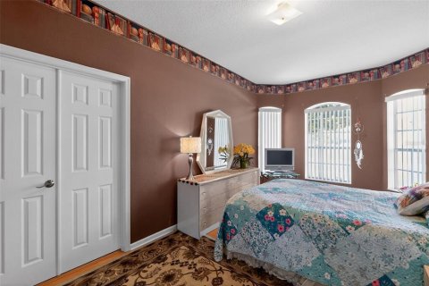 Villa ou maison à vendre à Kissimmee, Floride: 5 chambres, 256.87 m2 № 2093006 - photo 14