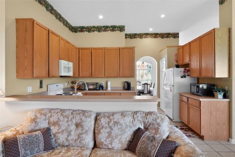 Villa ou maison à vendre à Kissimmee, Floride: 5 chambres, 256.87 m2 № 2093006 - photo 11