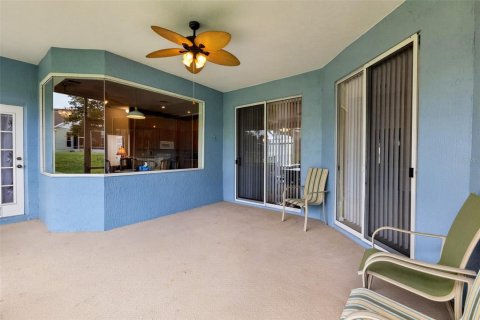 Villa ou maison à vendre à Kissimmee, Floride: 5 chambres, 256.87 m2 № 2093006 - photo 29