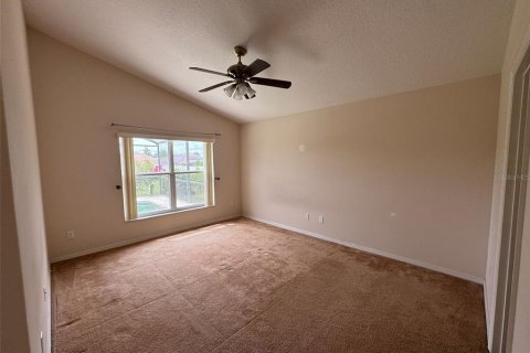 House in Davenport, Florida 3 bedrooms, 166.85 sq.m. № 1914699 - photo 10
