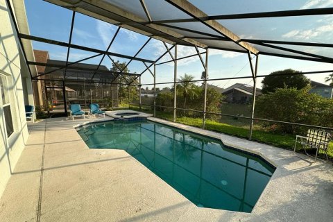 House in Davenport, Florida 3 bedrooms, 166.85 sq.m. № 1914699 - photo 7