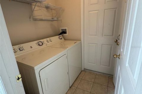 House in Davenport, Florida 3 bedrooms, 166.85 sq.m. № 1914699 - photo 15