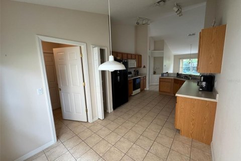 House in Davenport, Florida 3 bedrooms, 166.85 sq.m. № 1914699 - photo 11