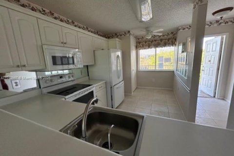 Condominio en venta en Fort Lauderdale, Florida, 2 dormitorios, 107.12 m2 № 1732025 - foto 5